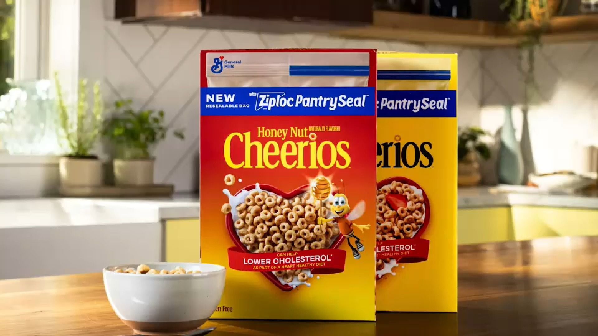 Cheerios teams up with Ziploc to add resealable bag to cereal boxes
— Deerfield Sports news